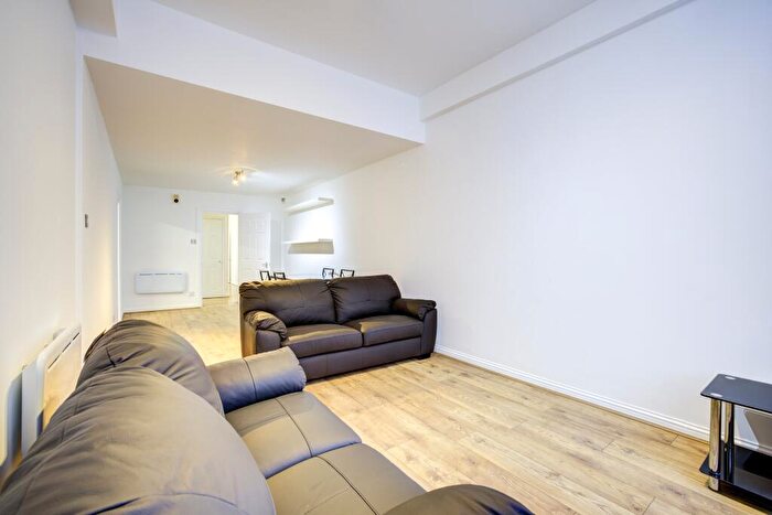 2 Bedroom Flat To Rent In Portman Mews, Shieldfield, Newcastle Upon Tyne, NE2