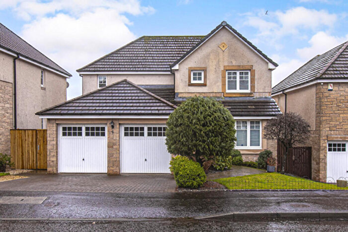 4 Bedroom Detached House For Sale In Myrtle Wynd, Dunfermline, KY12