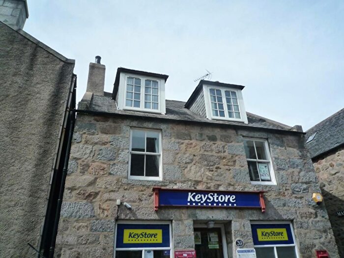 3 Bedroom Flat To Rent In Mckenzie Place, Aberdeen, AB24