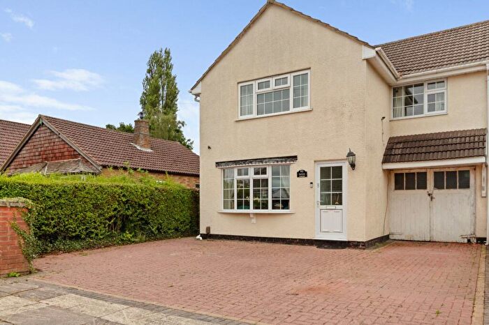 3 Bedroom Detached House For Sale In Fairfield Avenue, Scartho, Grimsby, N.E Lincolnshire, DN33