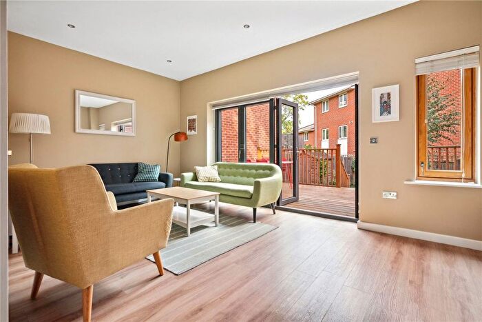 3 Bedroom Terraced House To Rent In Broadash Close, Streatham Hill, SW16