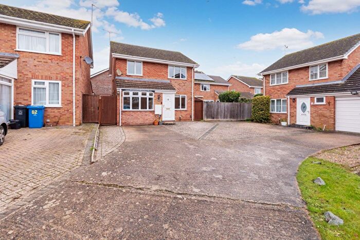 3 Bedroom Detached House For Sale In Lowbrook Drive, Maidenhead, SL6