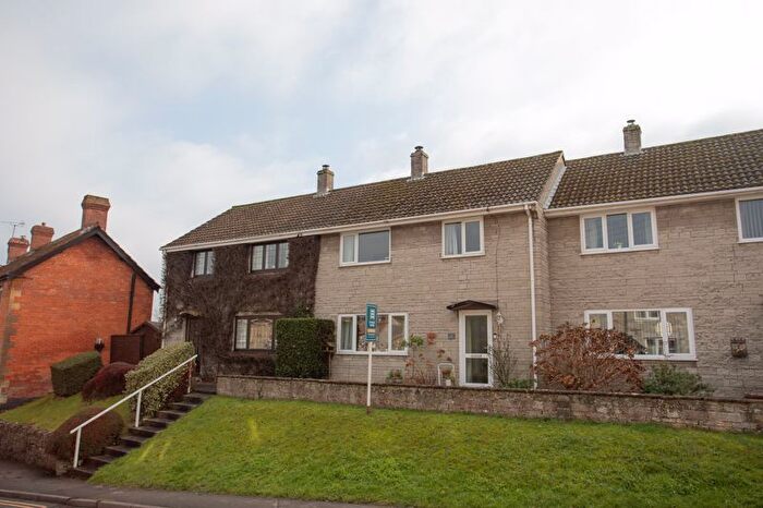 3 Bedroom Terraced House For Sale In High Street, Curry Rivel, Langport, TA10