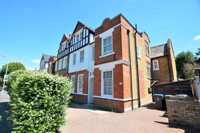 2 Bedroom Apartment To Rent In Cranes Park, KT5