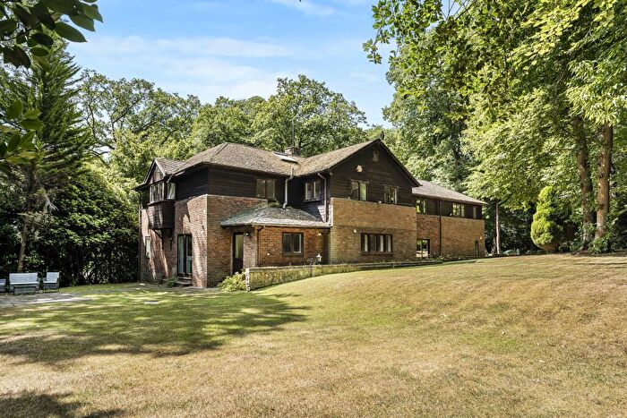 6 Bedroom Detached House For Sale In Orchard Road, Tewin, Welwyn, AL6