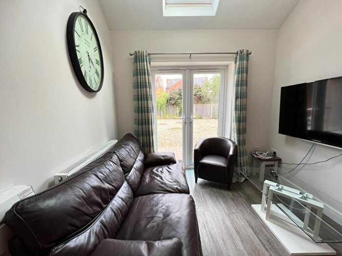 3 Bedroom House To Rent In C Charnwood Grove, West Bridgford, Nottingham, NG2