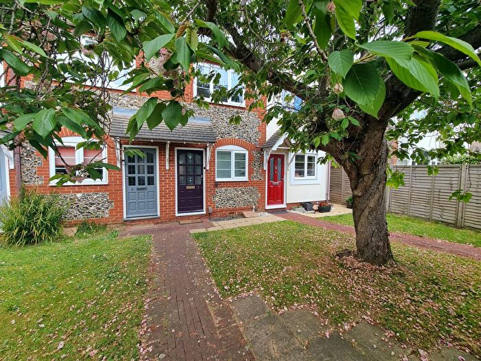 2 Bedroom Terraced House To Rent In Flint Row, Birchwood Avenue, Hatfield, AL10