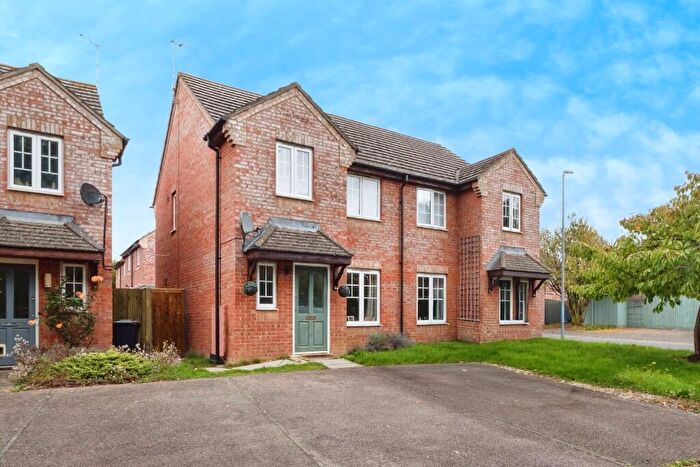 3 Bedroom Semi-Detached House For Sale In Surtees Way, Towcester, Northamptonshire, NN12