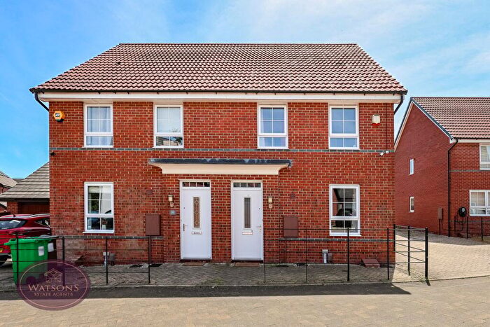 3 Bedroom Semi-Detached House For Sale In Selsby Close, Nottingham, NG8