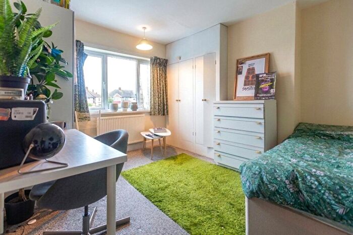 5 Bedroom Semi Detached House To Rent In Oakley Road, Horfield, Bristol, BS7
