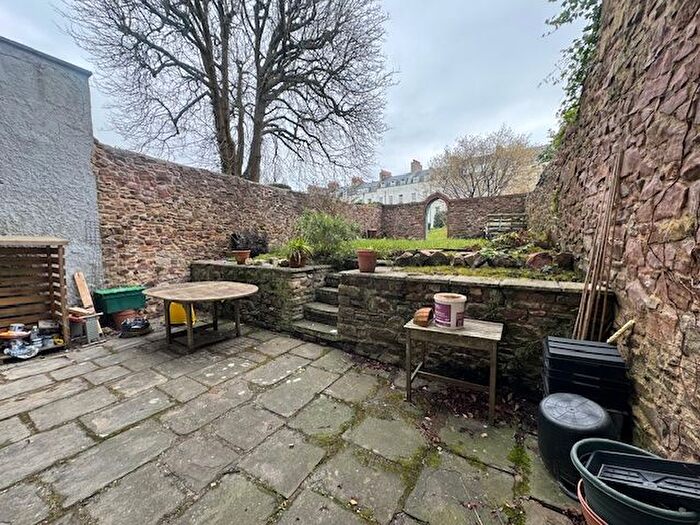 2 Bedroom Flat To Rent In Richmond Terrace, Bristol, BS8