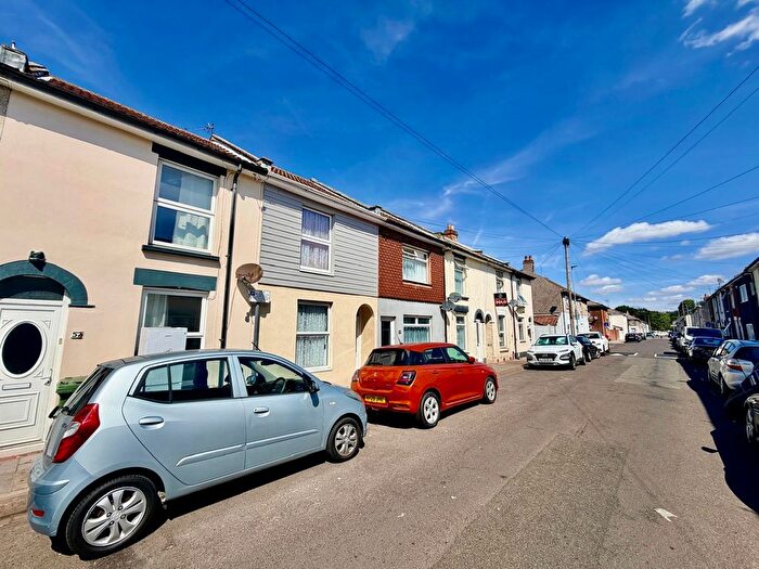 2 Bedroom Property To Rent In Byerley Road, Portsmouth, PO1