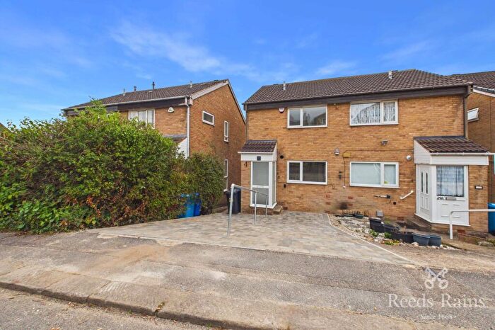 2 Bedroom Semi-Detached House To Rent In Liberty Road, Sheffield, South Yorkshire, S6