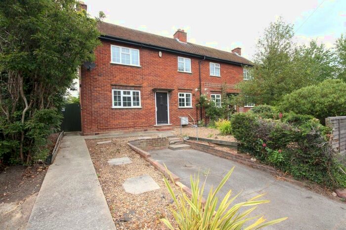 3 Bedroom Semi-Detached House To Rent In Norton Road, Letchworth Garden City, SG6