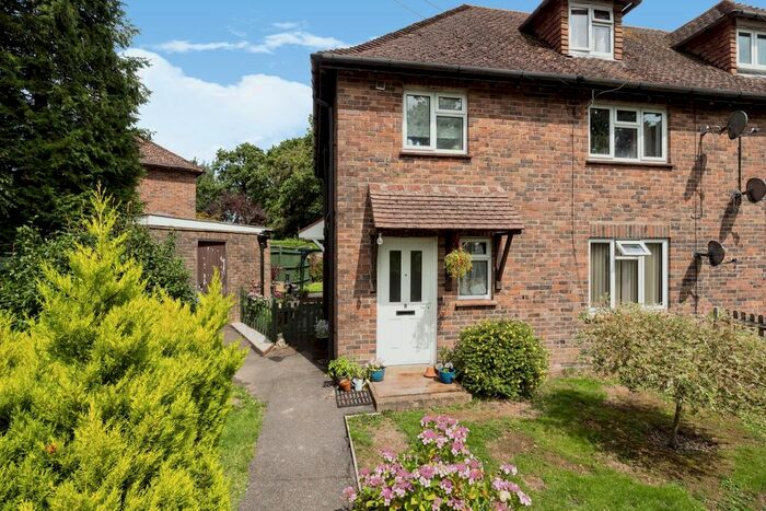 1 Bedroom Maisonette For Sale In Queensmount, Five Ashes, Mayfield, East Sussex, TN20
