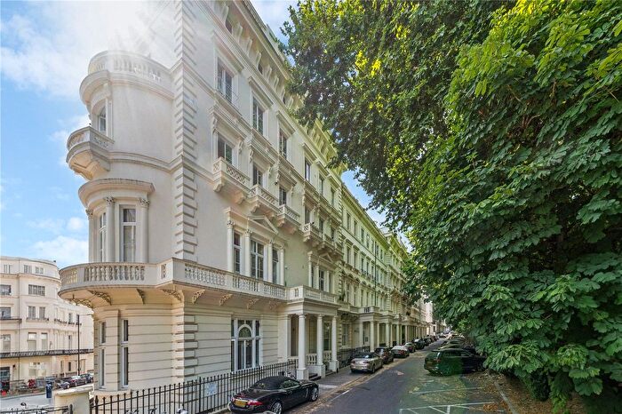 1 Bedroom Flat For Sale In Westbourne Terrace, London, W2