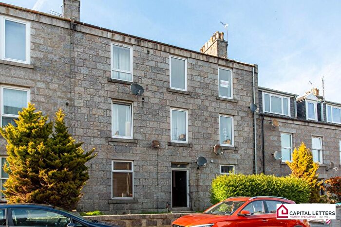 1 Bedroom Flat To Rent In Chestnut Row, Aberdeen, AB25