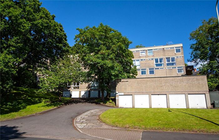 2 Bedroom Maisonette To Rent In Plas-Y-Coed, Lake Road East, Lakeside, Cardiff, CF23