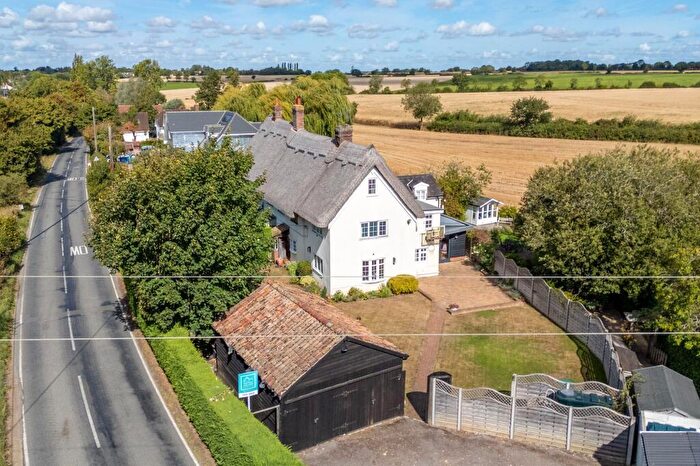5 Bedroom End Of Terrace House For Sale In Thaxted Road, Debden, CB11