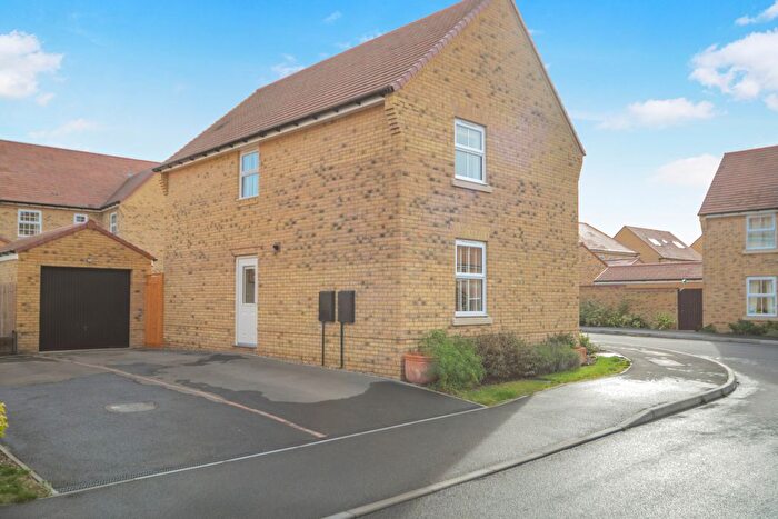 3 Bedroom Detached House For Sale In Wilson Drive, Godmanchester, Huntingdon, PE29