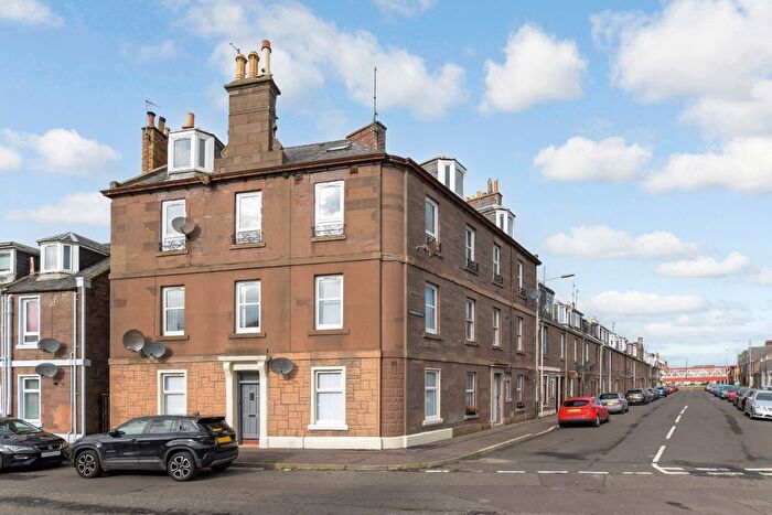 2 Bedroom Terraced House For Sale In Railway Place, Angus, Montrose, DD10