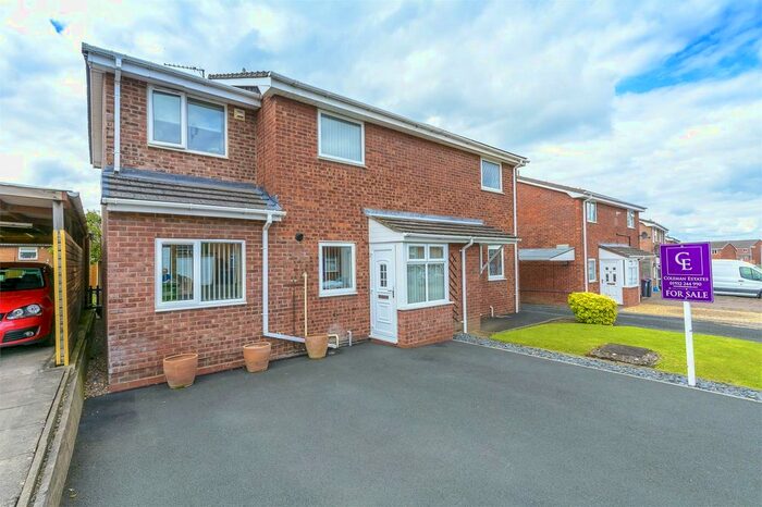 3 Bedroom Semi-Detached House To Rent In Near Vallens, Hadley, Telford, Shropshire, TF1