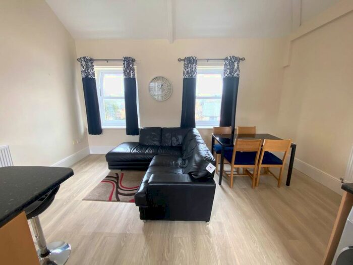 1 Bedroom Flat To Rent In Llys Ardwyn, Aberystwyth, Ceredigion, SY23