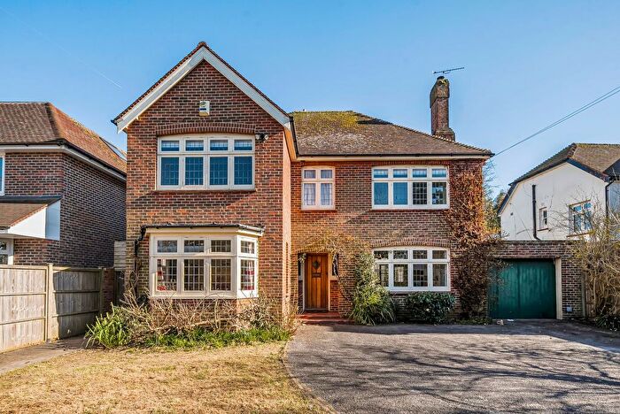 4 Bedroom Detached House For Sale In Hawthorn Road, Aldwick, Bognor Regis, PO21