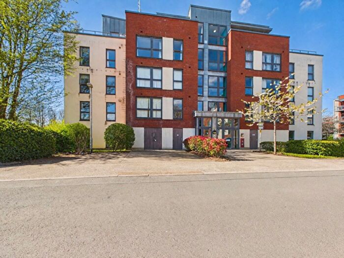 1 Bedroom Flat For Sale In Paxton Drive, Ashton, Bristol, BS3