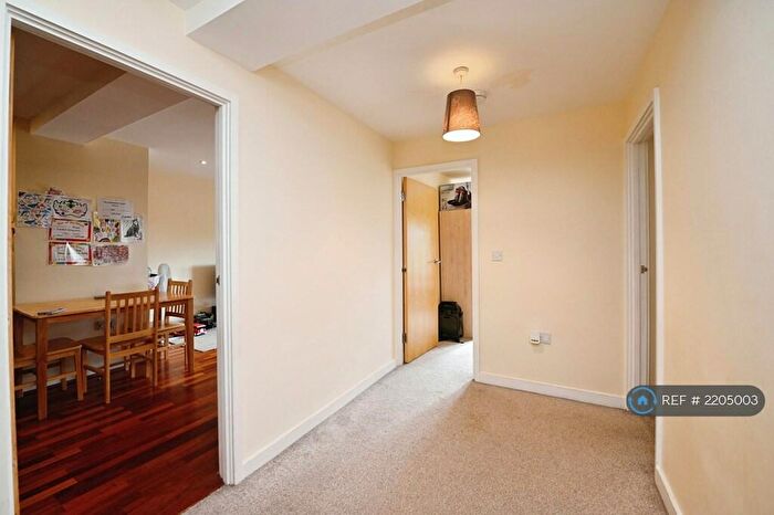 2 Bedroom Flat To Rent In The Metro, Romford, RM1