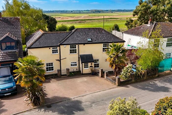 4 Bedroom Detached House For Sale In Station Road, Reedham, Norwich, NR13