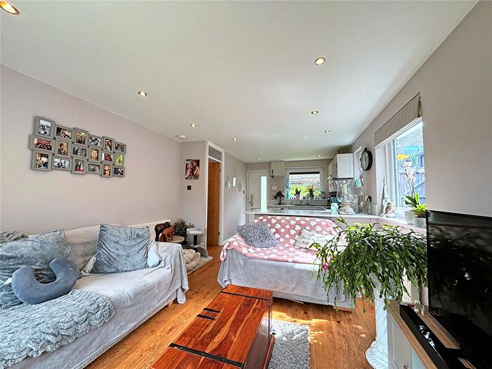 2 Bedroom Bungalow For Sale In Chescombe Close, Cerne Abbas, Dorchester, DT2