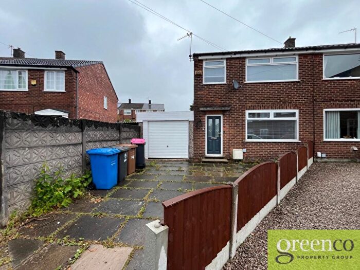 3 Bedroom Semi-Detached House To Rent In Calder Drive, Swinton, Salford, M27