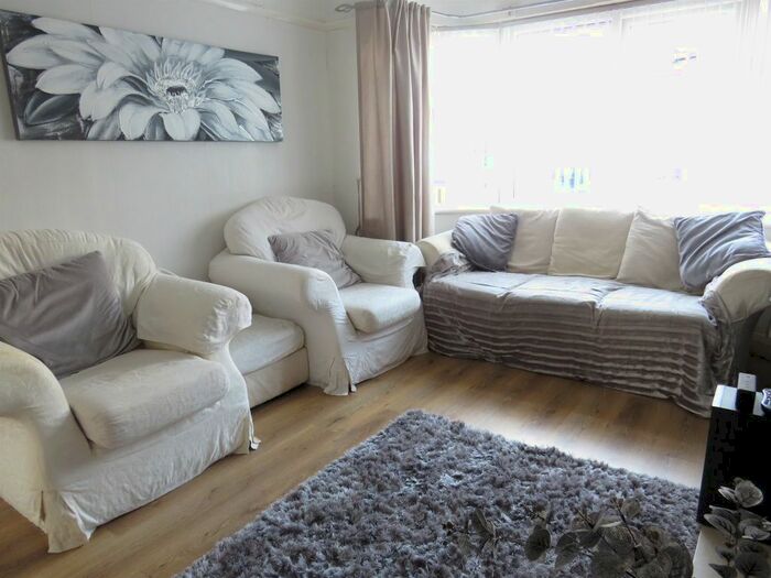 3 Bedroom Semidetached House For Sale In Mallory Road, Tranmere