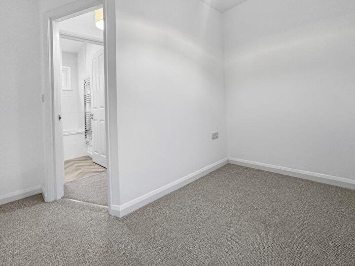 1 Bedroom Apartment For Sale In Regent Street, Shanklin, PO37