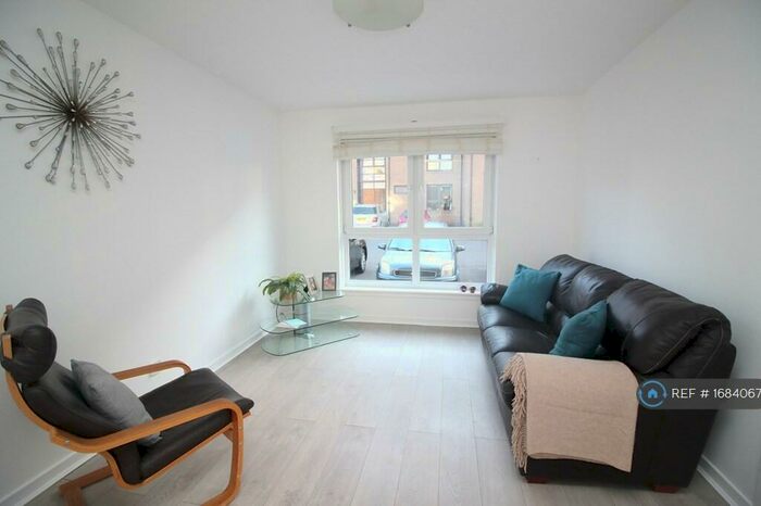 1 Bedroom Flat To Rent In Guardianswood, Edinburgh, EH12