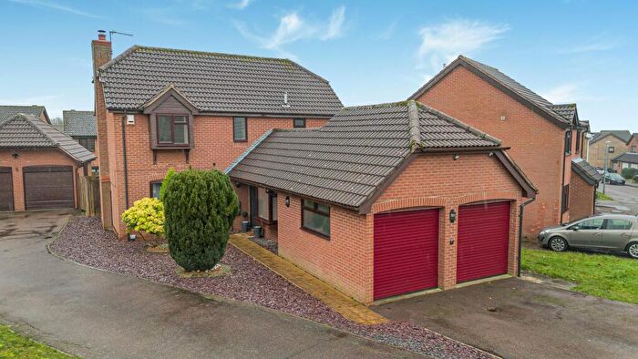 4 Bedroom Detached House For Sale In Eagle Way, Hartford, Huntingdon., PE29