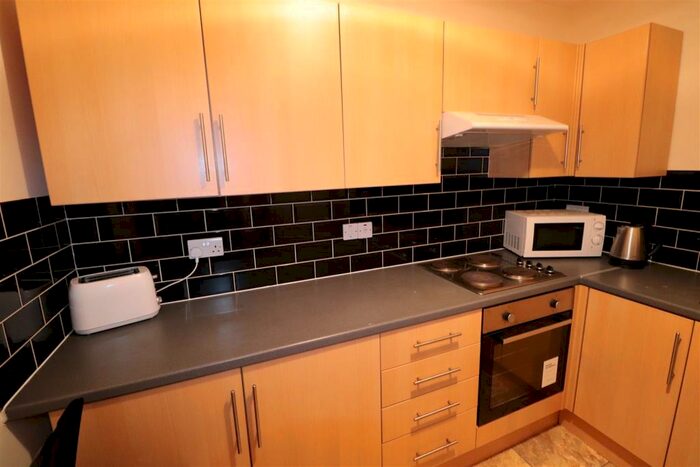 3 Bedroom Apartment To Rent In Sandy Court A Sandy Lane Coventry, CV1