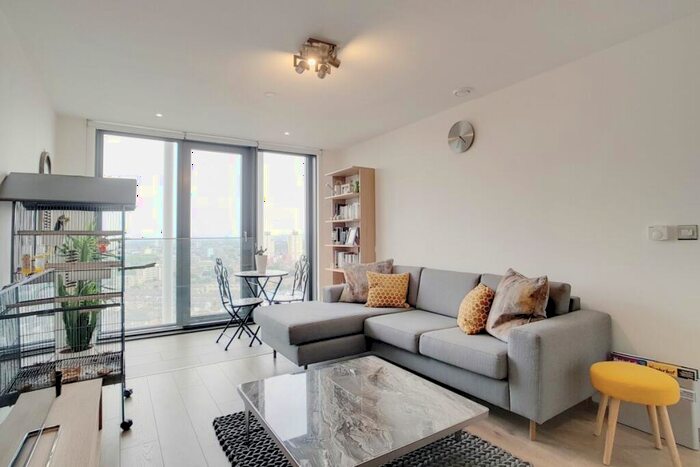 1 Bedroom Apartment To Rent In Great Eastern Road London, E15