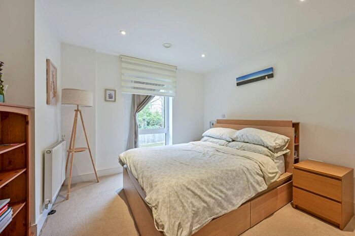 1 Bedroom Flat For Sale In Hartfield Road, Wimbledon, London, SW19