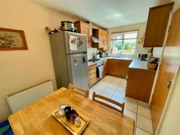 3 Bedroom House To Rent In Rosemary Avenue, Market Deeping, Peterborough, PE6