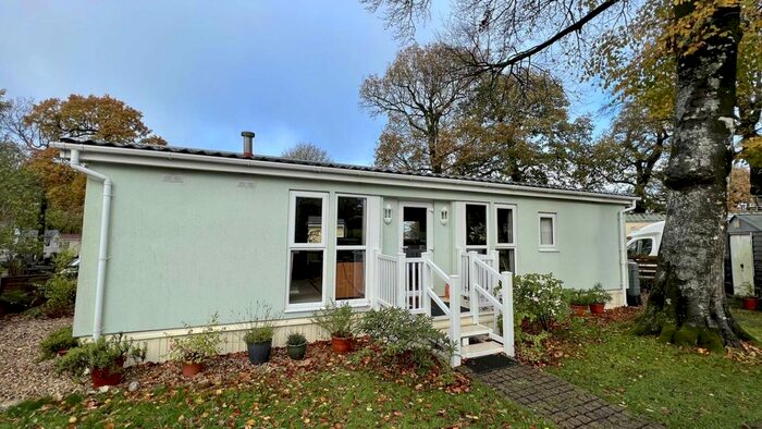 1 Bedroom Mobile/park Home For Sale In Turnpike, Chard, TA20