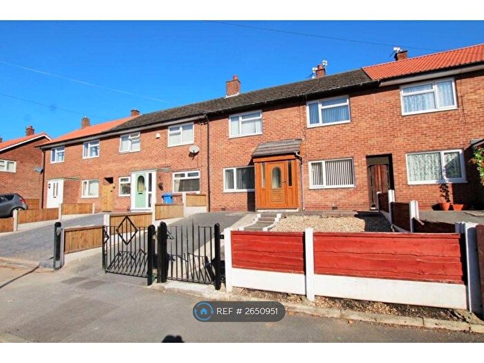 3 Bedroom Terraced House To Rent In Aspinall Grove, Manchester, M28