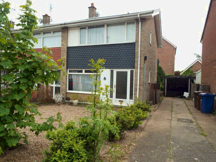 3 Bedroom Semi-Detached House To Rent In Winchester Drive, Burton On Trent., DE14