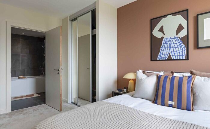 1 Bedroom Apartment To Rent In Apartment, Hove Gardens, Ethel Street, Hove, BN3