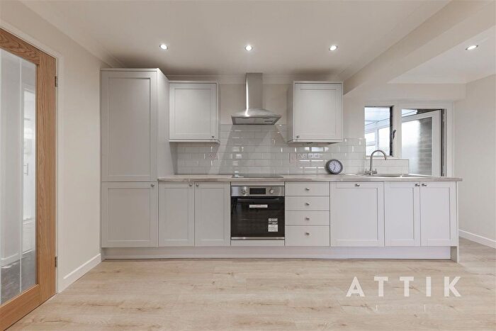 2 Bedroom Detached Bungalow For Sale In Ollands Road, Attleborough, NR17