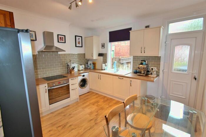 3 Bedroom Terraced House To Rent In Hunter Hill Road, Sheffield, S11