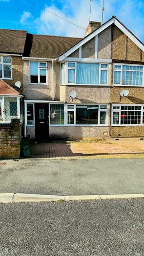 3 Bedroom Terraced House To Rent In Denecroft Crescent, Uxbridge, UB10