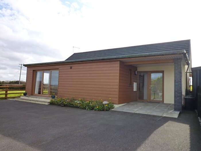 2 Bedroom Bungalow To Rent In Hersham, Bude, EX23