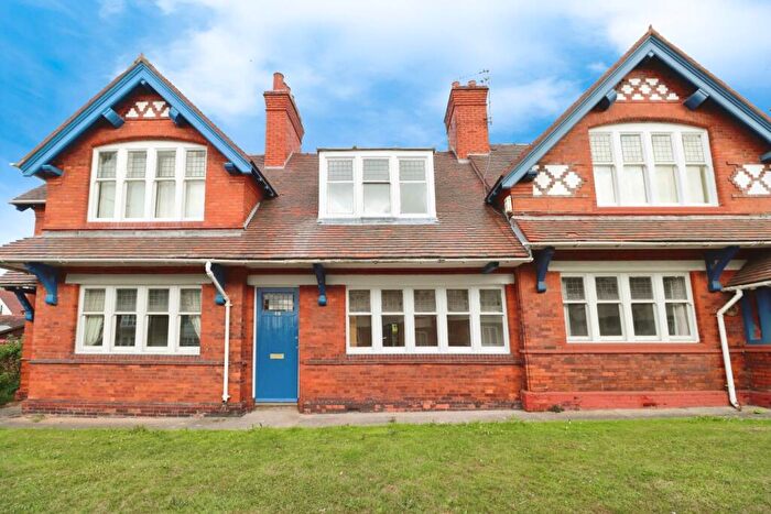 2 Bedroom House To Rent In Primrose Hill, Port Sunlight, CH62